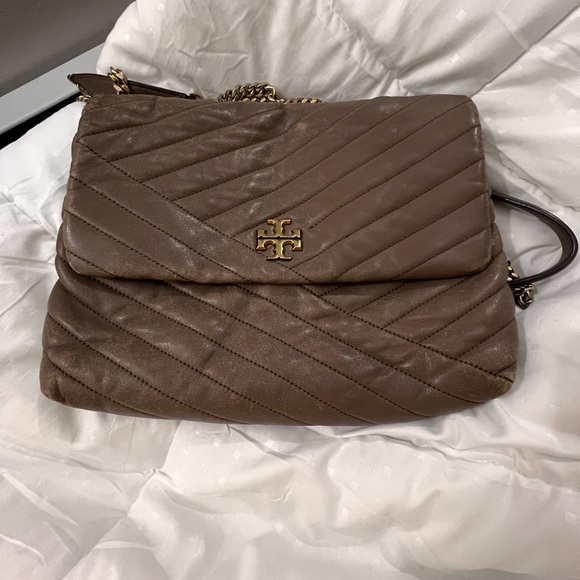 Tory Burch Kira Chevron Convertible Shoulder Bag - Picture 3 of 12
